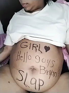 Snapshot of emma_purple_ chatting on 03/07/26, 11:24 emma purple online show from 03/07/26, 11:24