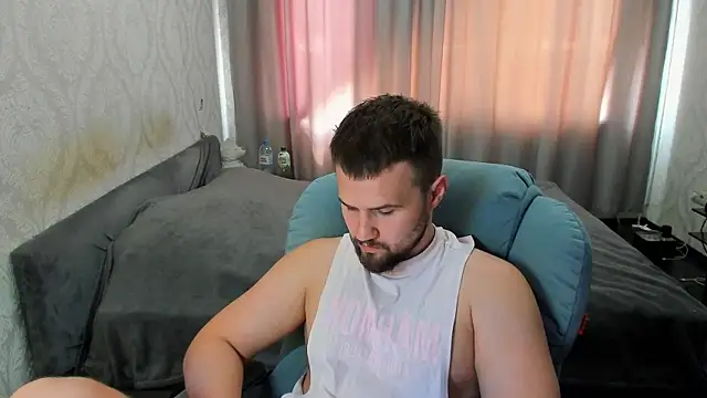 Vladik b online show from 07/07/26, 08:51