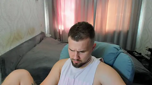Vladik b online show from 07/15/26, 08:41