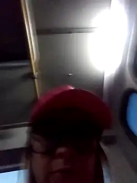 CandieGilson   online show from 09/22/25, 10:39