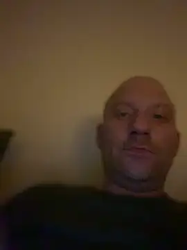 Krzysiekg123 online show from 02/21/25, 07:32