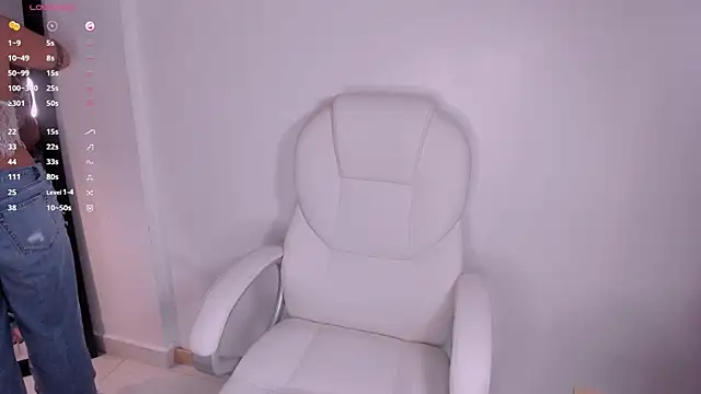 julietaevanns online show from 03/02/25, 03:34