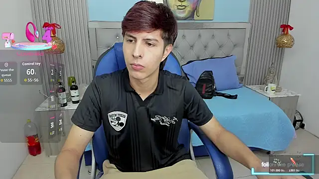 Snapshot of Estiv18_ chatting on 01/15/26, 03:44 Estiv18 online show from 01/15/26, 03:44