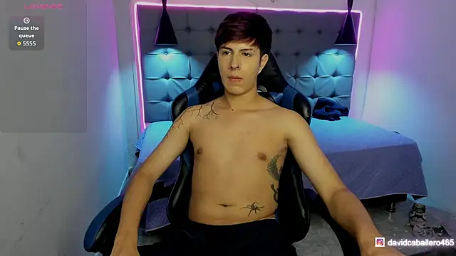 Snapshot of Estiv18_ chatting on 02/22/26, 11:58 Estiv18 online show from 02/22/26, 11:58