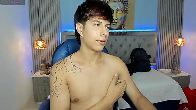 Estiv18  online show from 03/11/26, 02:17