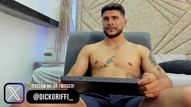 DickGriffith  online show from 02/12/25, 03:16