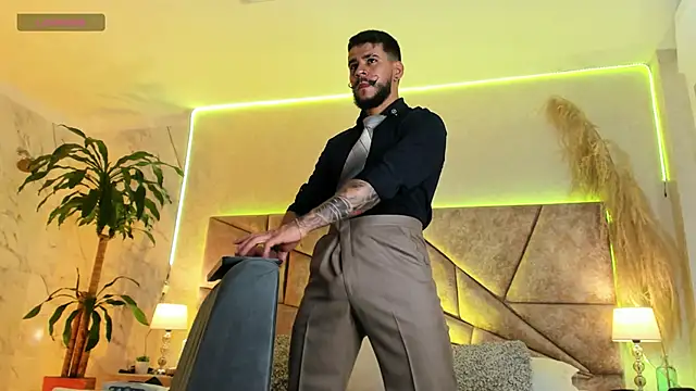 DickGriffith  online show from 11/02/25, 11:01