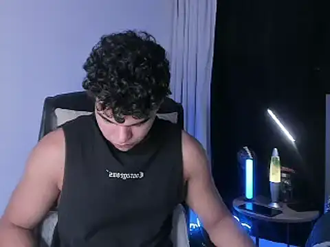 Snapshot of samm_sv chatting on 03/07/25, 02:15 samm sv online show from 03/07/25, 02:15