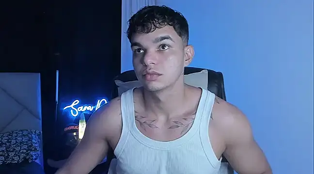 Snapshot of samm_sv chatting on 03/15/25, 12:47 samm sv online show from 03/15/25, 12:47