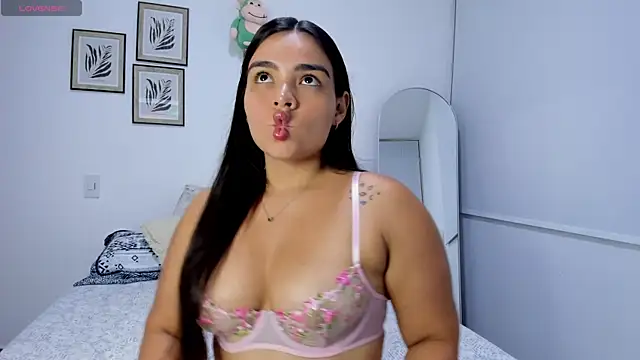 sarita bigbooty  online show from 06/17/26, 12:13