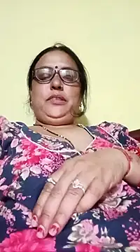 Kiyara8 online show from 02/28/25, 04:53