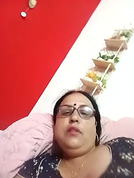 Kiyara8 online show from 10/02/25, 12:39