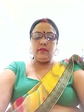Kiyara8 online show from 10/17/25, 06:49