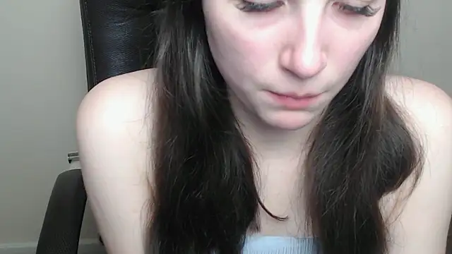 Snapshot of _AnissaQuinn_ chatting on 02/19/25, 03:05 AnissaQuinn online show from 02/19/25, 03:05