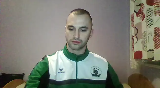 Snapshot of OskarBreno chatting on 02/11/25, 09:35 OskarBreno online show from 02/11/25, 09:35