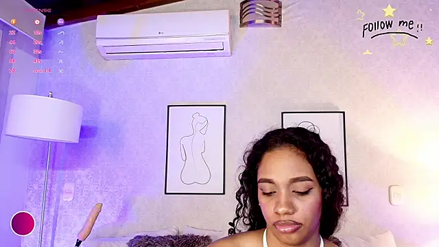 Snapshot of afrodita_smith08 chatting on 02/09/25, 10:11 afrodita smith08 online show from 02/09/25, 10:11