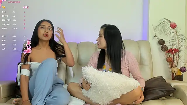 mom teachsex online show from 02/22/25, 03:03