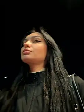 Snapshot of lunalovelee chatting on 09/15/25, 01:22 lunalovelee online show from 09/15/25, 01:22