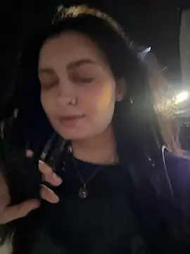 Snapshot of lunalovelee chatting on 09/18/25, 01:46 lunalovelee online show from 09/18/25, 01:46