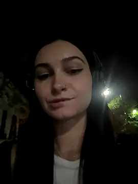 Snapshot of lunalovelee chatting on 09/26/25, 06:56 lunalovelee online show from 09/26/25, 06:56