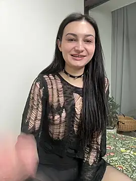 Snapshot of lunalovelee chatting on 03/10/26, 12:43 lunalovelee online show from 03/10/26, 12:43