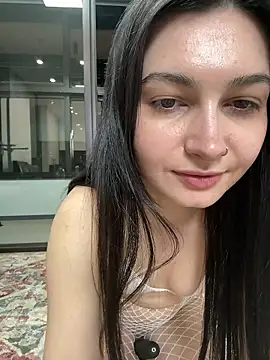 Snapshot of lunalovelee chatting on 04/16/26, 02:07 lunalovelee online show from 04/16/26, 02:07