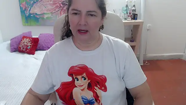 Snapshot of leonela_69 chatting on 03/25/26, 03:01 leonela 69 online show from 03/25/26, 03:01