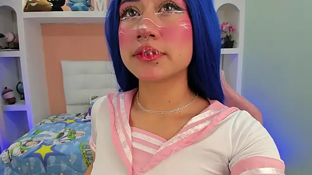 miss   megan online show from 09/26/25, 02:37