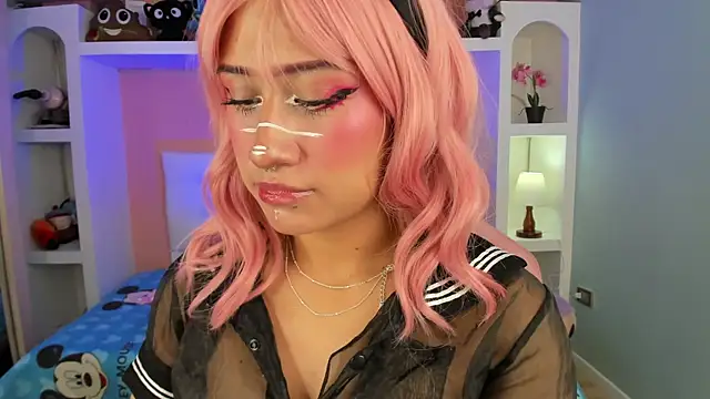 miss   megan online show from 11/07/25, 06:08