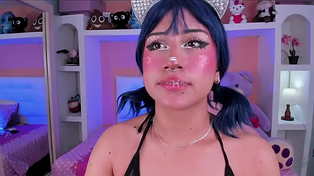 miss   megan online show from 11/11/25, 06:08