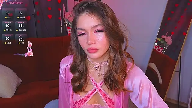 Caroline  Brown online show from 02/13/25, 02:23