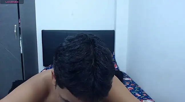 David Gil19 online show from 03/19/25, 08:01