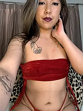 Tiff Doll online show from 10/06/25, 04:59