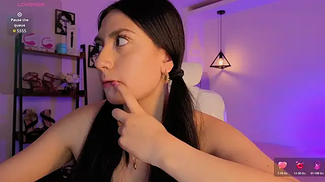 Miller Vanessa  online show from 02/18/26, 09:11