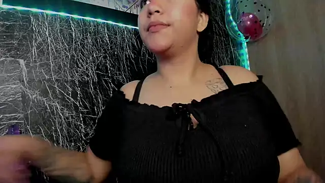 Bellota Girl online show from 03/09/25, 09:57