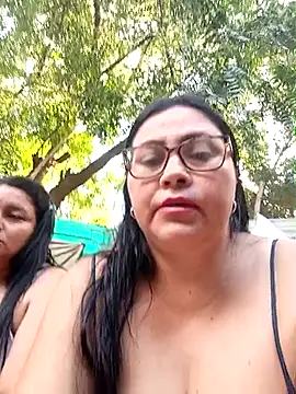 promiscuous-indecent-momm online show from 12/16/25, 09:09