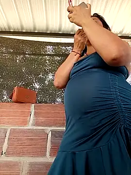 promiscuous-indecent-momm online show from 04/05/26, 03:42