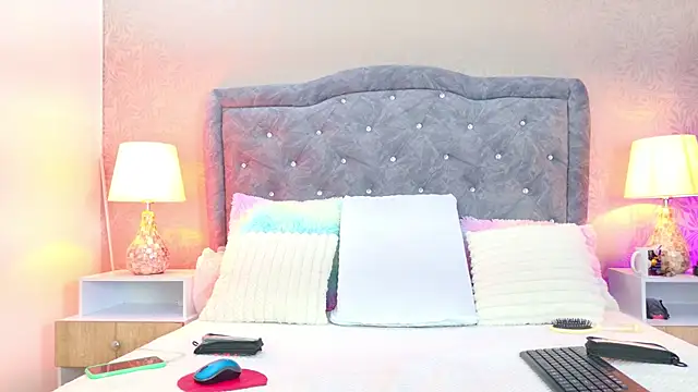 YesyHills online show from 03/22/26, 12:08