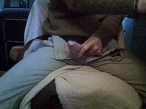 Snapshot of createur34 chatting on 03/06/26, 02:13 createur34 online show from 03/06/26, 02:13