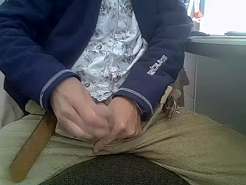 Snapshot of createur34 chatting on 03/26/26, 09:37 createur34 online show from 03/26/26, 09:37