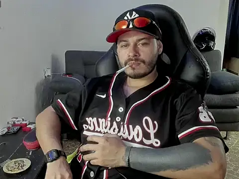 ragnar lothbrok777 online show from 12/16/25, 08:25