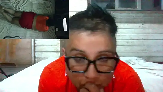 erinadarling79 online show from 11/23/25, 03:17