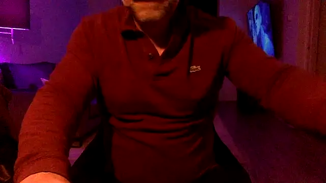 Bleueyez007 online show from 02/18/25, 08:58