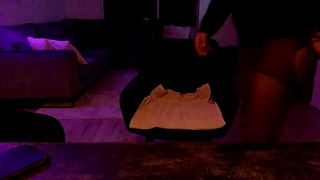 Bleueyez007 online show from 03/05/25, 01:52