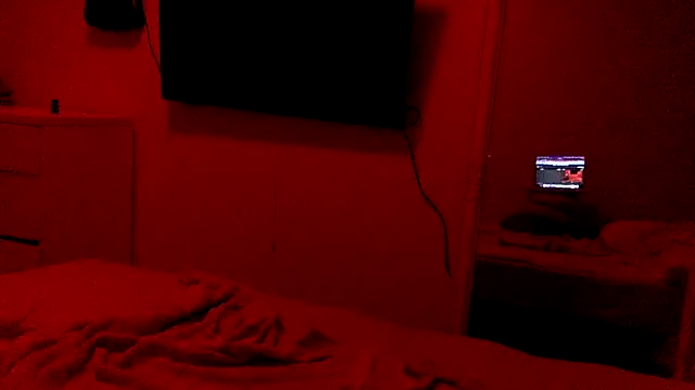 Bleueyez007 online show from 10/07/25, 08:17