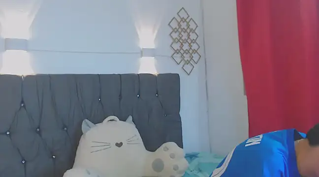 Isak Millan online show from 02/12/25, 02:45