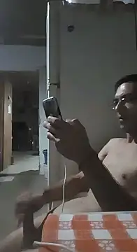 Snapshot of pablovt chatting on 03/04/26, 03:23 pablovt online show from 03/04/26, 03:23