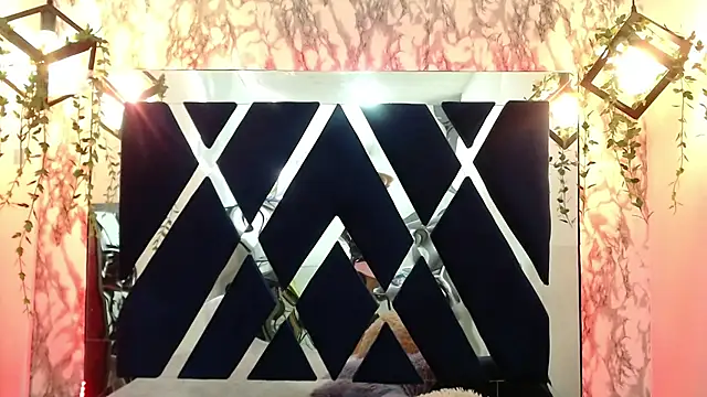 charlotte bluee online show from 09/19/25, 06:52