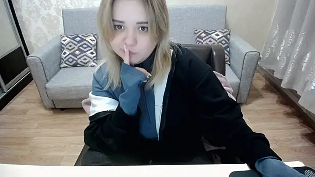 Snapshot of Finna_39 chatting on 09/21/25, 06:53 Finna 39 online show from 09/21/25, 06:53