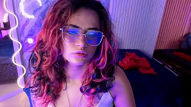 kristen tay online show from 04/28/26, 02:49